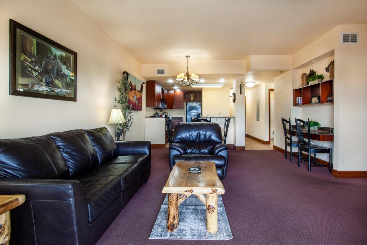The Bear Paw Palace Mtn View And Community Pools Pigeon Forge Eksteriør bilde